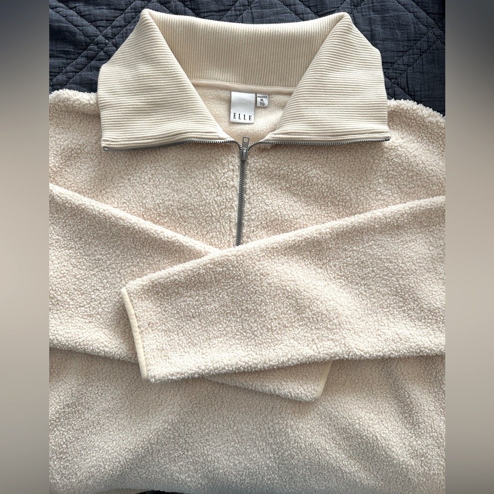 Elle Sherpa zip up